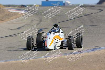 media/Oct-15-2023-CalClub SCCA (Sun) [[64237f672e]]/Group 5/Qualifying/